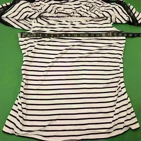 White House Black Market Striped Ruffle Top Blouse XL $68 - Picture 6 of 9